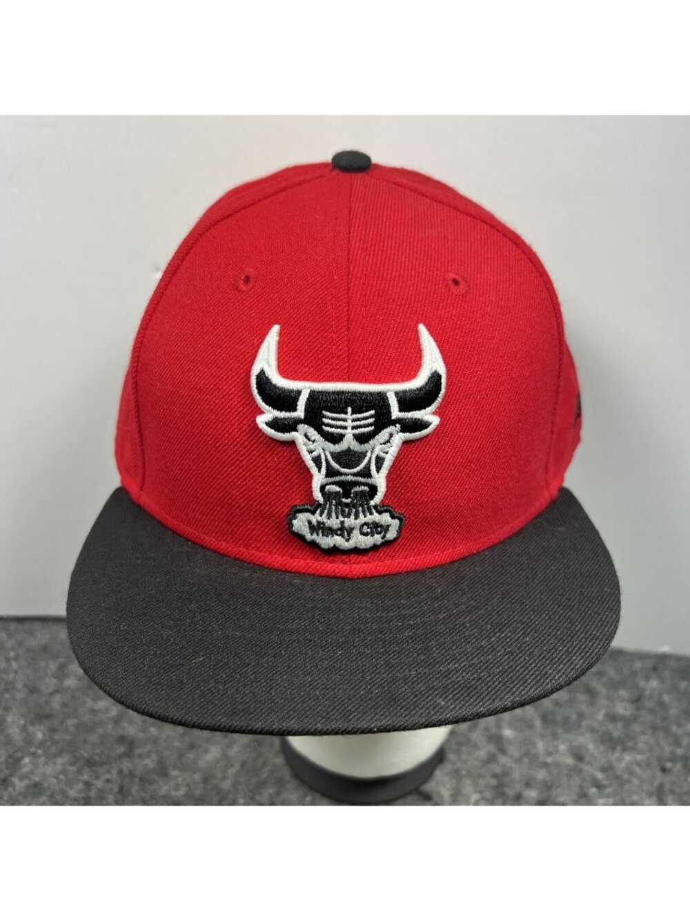 NBA Chicago Bulls New Era Fitted Hat size 7-5/8 RARE Alternate Color Way